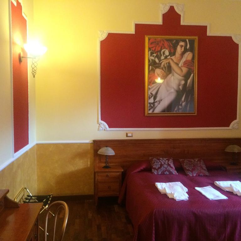 Tamara'S Suites Roma Oda fotoğraf